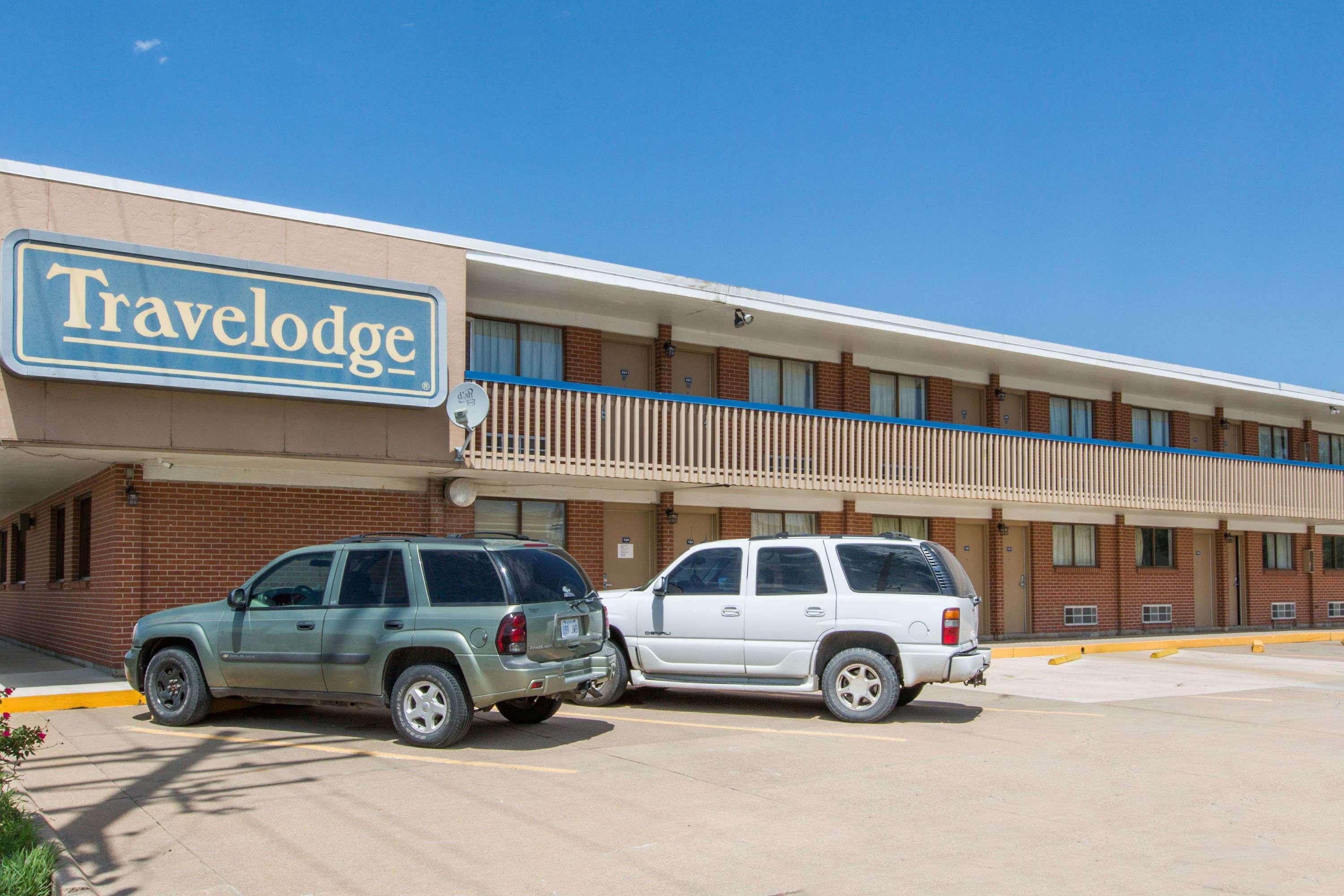Travelodge By Wyndham Great Bend Exteriér fotografie