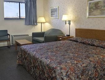 Travelodge By Wyndham Great Bend Exteriér fotografie