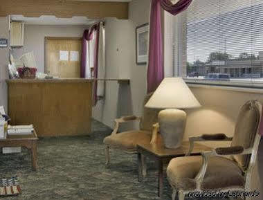 Travelodge By Wyndham Great Bend Exteriér fotografie